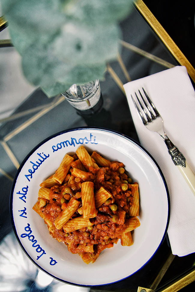 Pappardelle al ragù di lenticchie vegetariano - Mangio quindi Sono